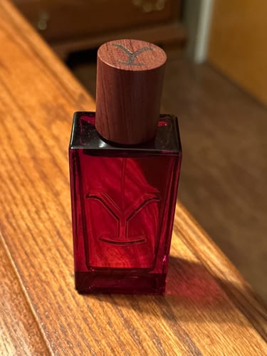 Customer photo review of Tru Western Ladies Yellowstone Tornado Eau de Parfum 96203