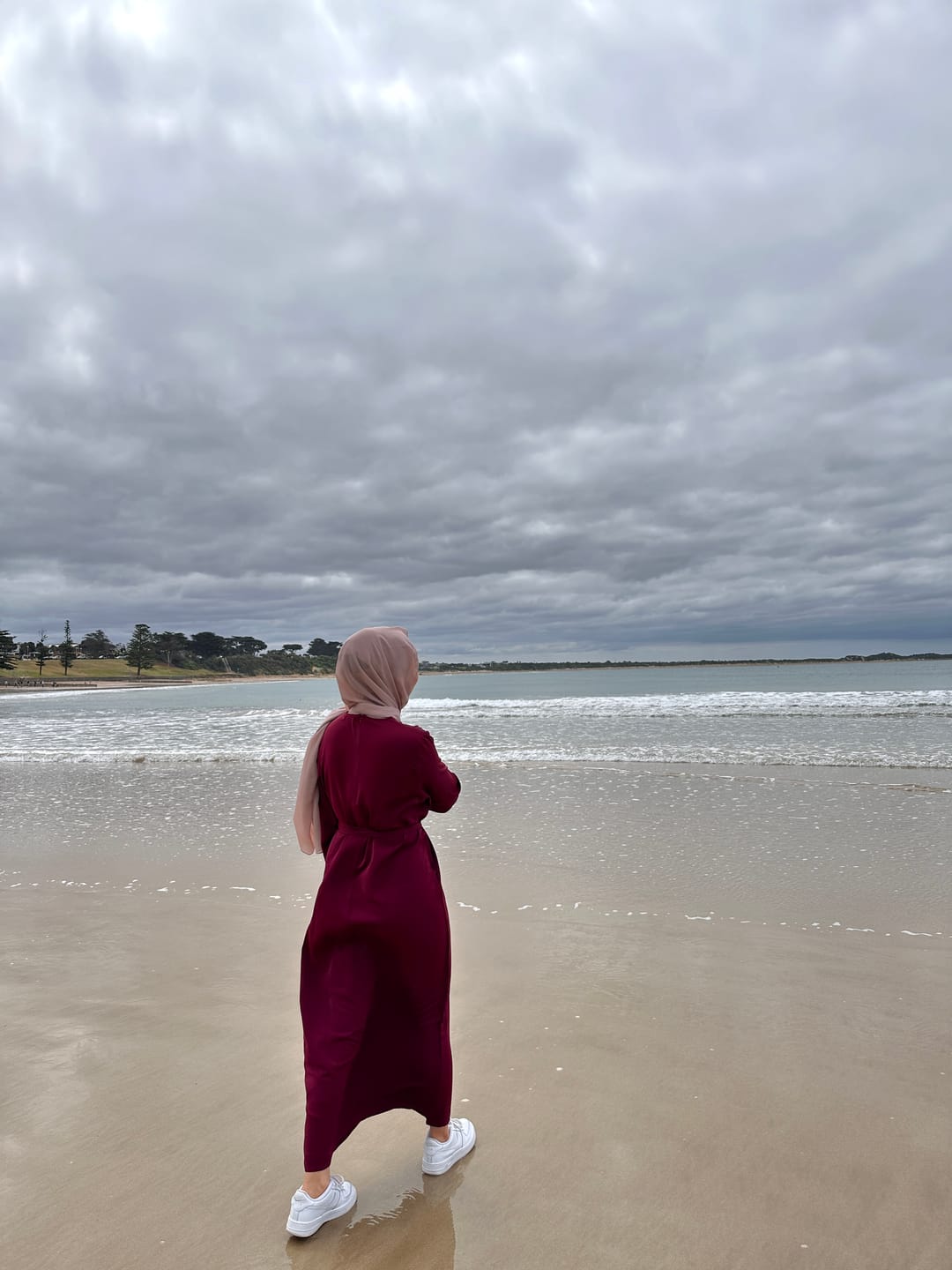 Customer photo review of Everyday Khatijah Abaya - Maroon