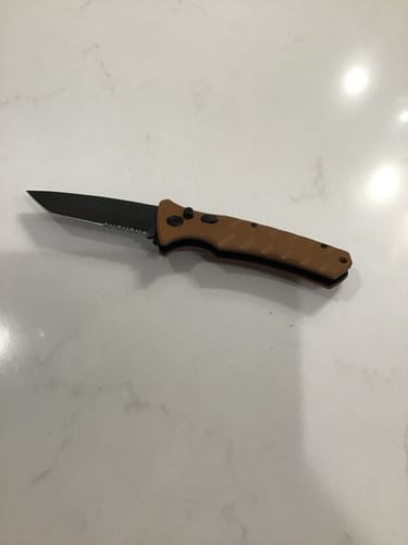 Customer photo review of Mystery Switchblade Box™