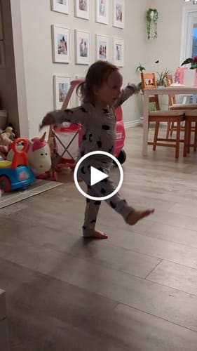 Customer video review of Classic Thermal Pajama - CATS