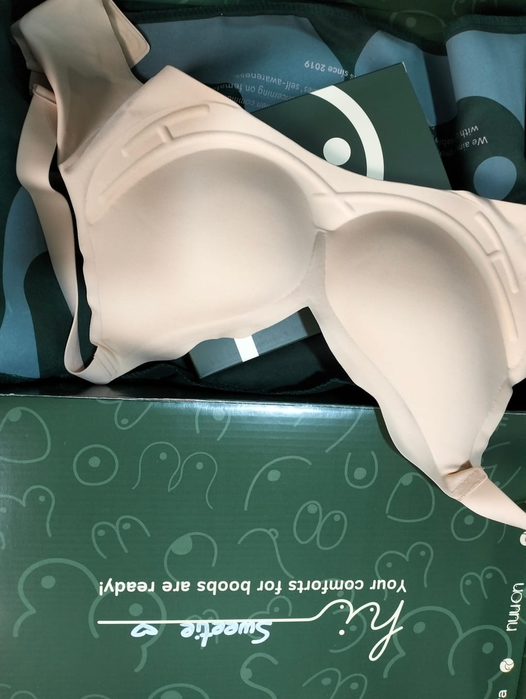 Customer photo review of [New-In] Wavy Support Antigravity Seamless Bra