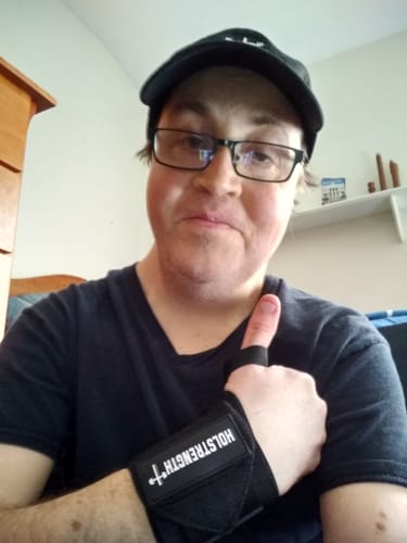 Customer photo review of HolStrength Wrist Wraps 18"