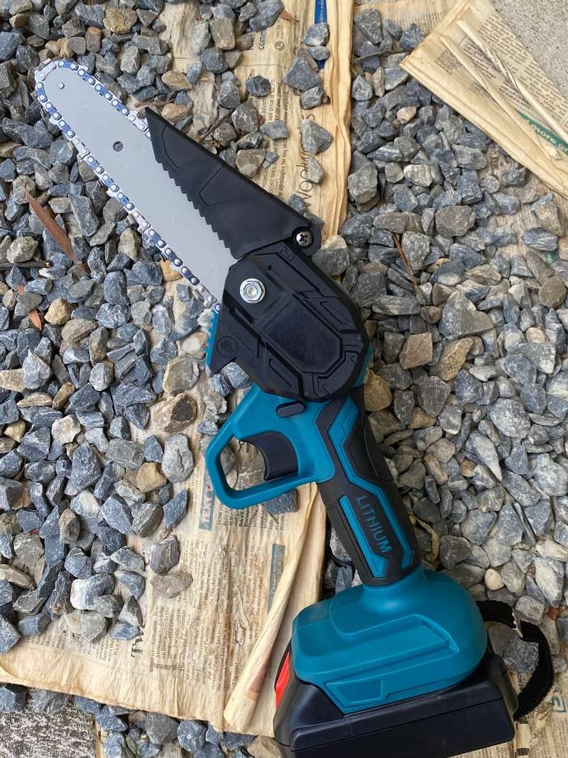 Customer photo review of GardenBrite™ Cordless Electric 4/6" Chainsaw