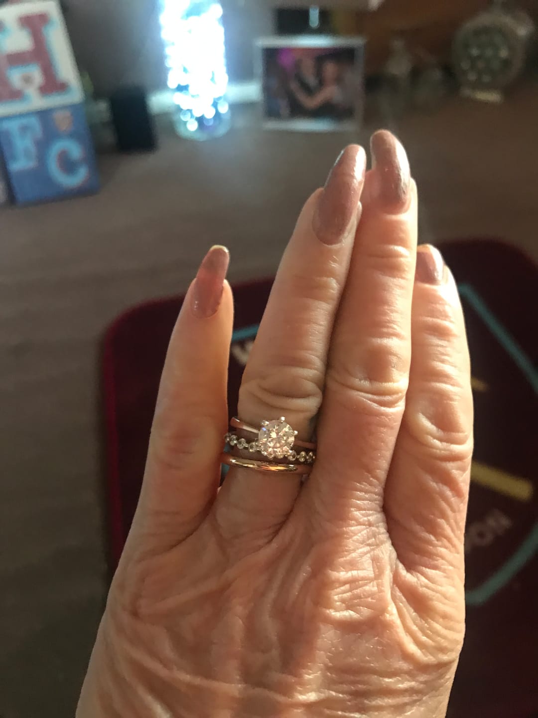 Customer photo review of Rose Gold 2mm Wonder Ring