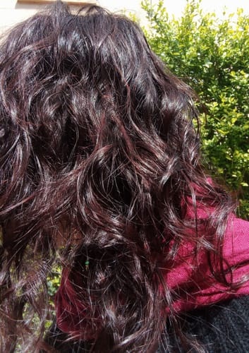 Reseña con foto de un cliente sobre Henna Jamila Hair