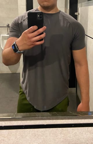 Customer photo review of Training Sport Tee - Oxford Gray