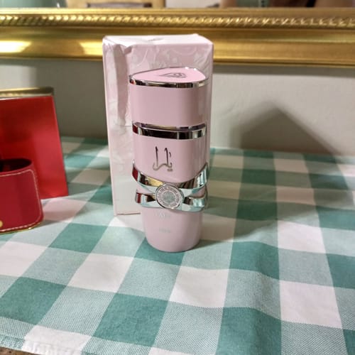 Customer photo review of Yara lattafa 100ml Eau de Parfum
