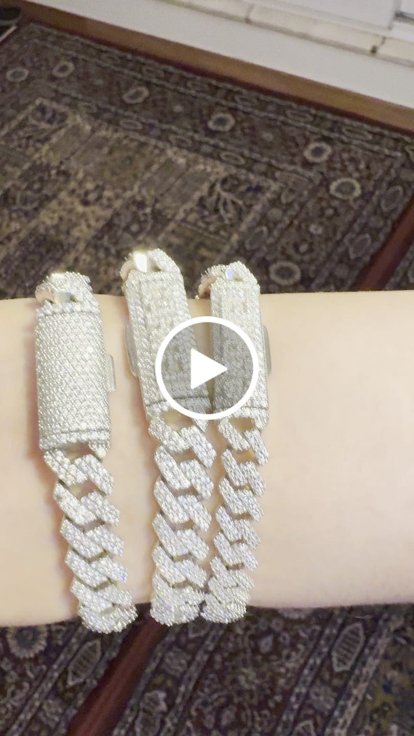Customer video review of Moissanite Cuban Link Bracelet 14K Gold (ALL SIZES)
