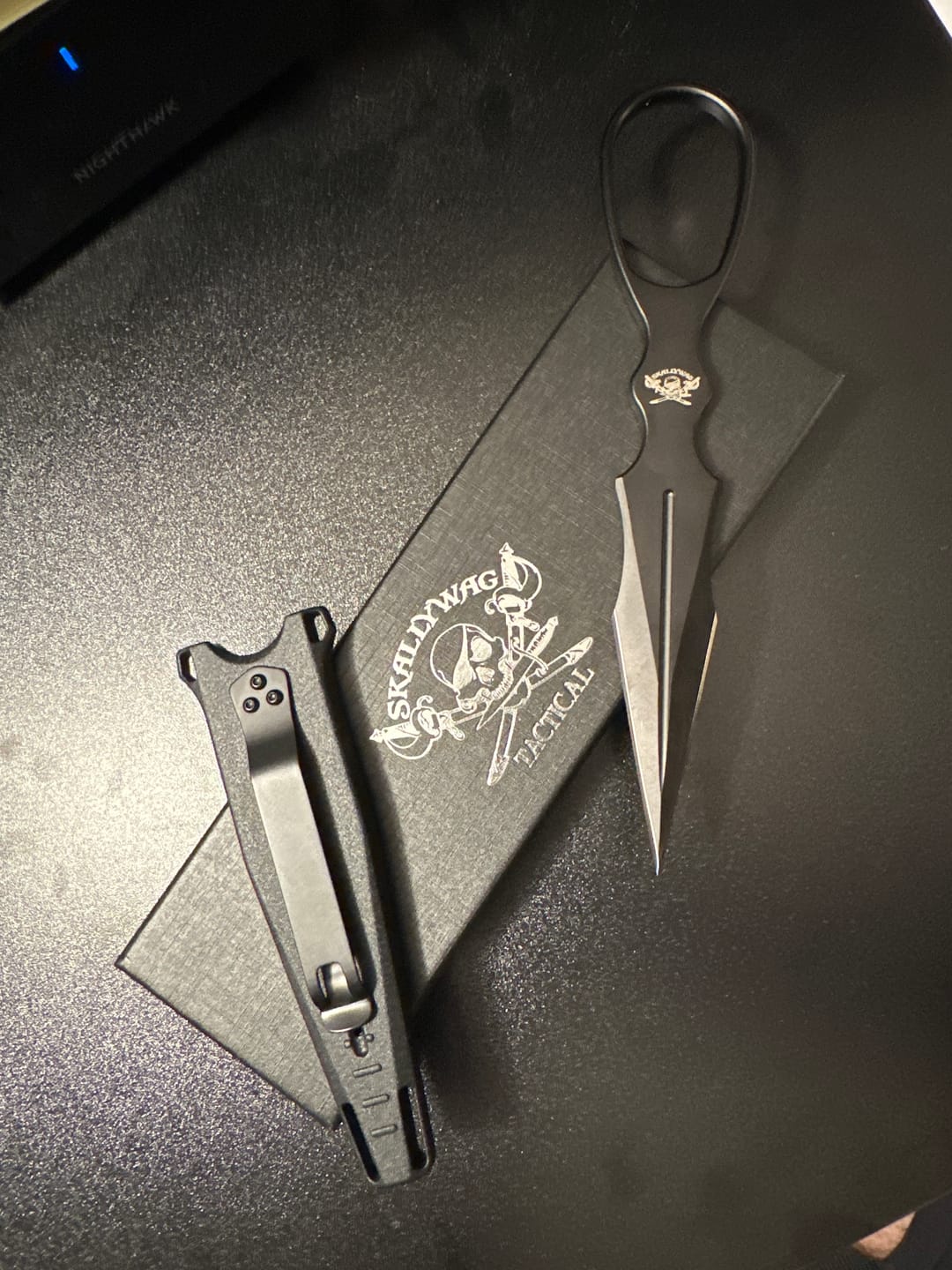 Customer photo review of D2 DAGGER