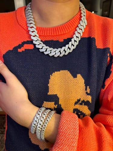 Customer photo review of 10MM Moissanite Cuban Link Bracelet 14K White Gold