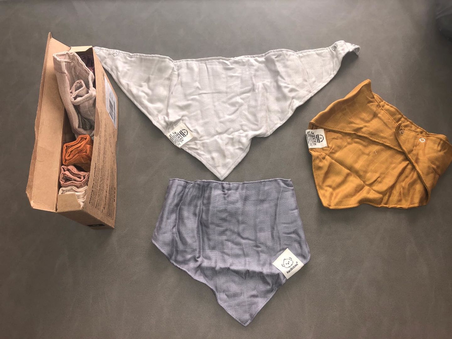 Customer photo review of 8-Pack Lumi Muslin Bandana Bibs