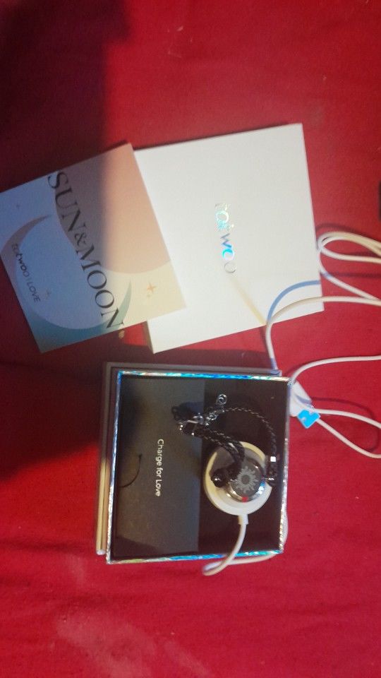 Customer photo review of Sun & Moon
