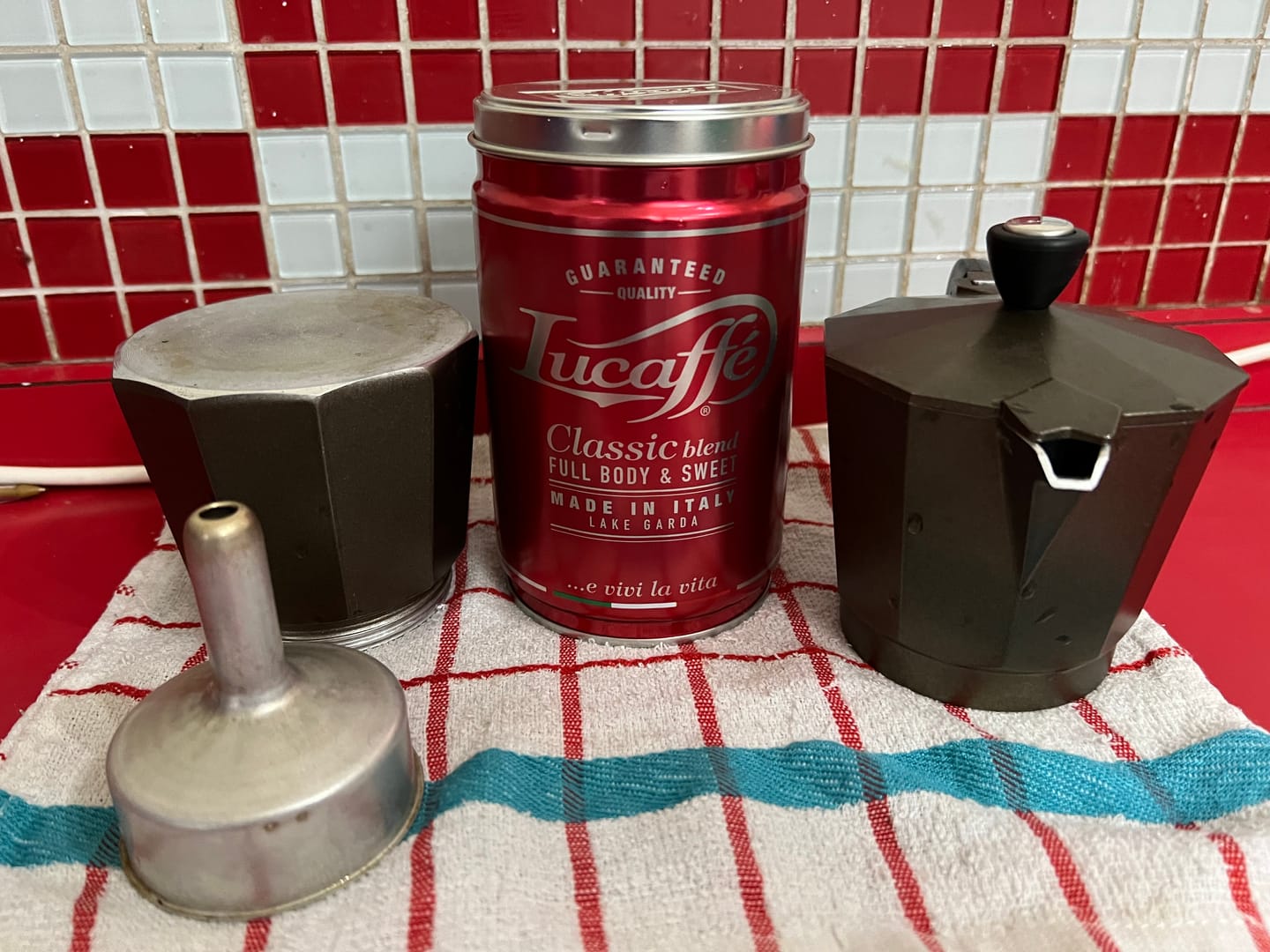 Customer photo review of Lata Lucaffe Classic y Mr. Exclusive 250 grs Grano Molido