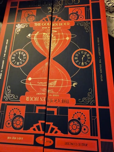 Customer photo review of IU 2022 Concert - THE GOLDEN HOUR DVD Blu-Ray