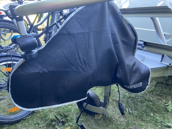 Customer photo review of Deichselhaube Schwarz