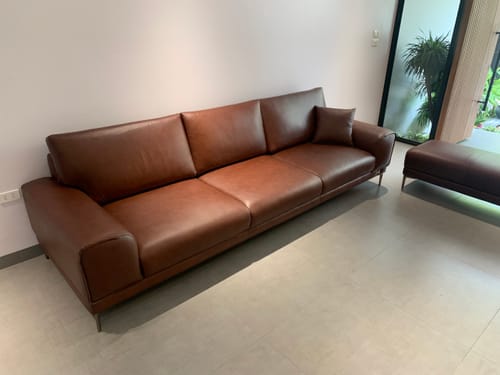 Customer photo review of MEGHAN - Sofa văng da 3 chỗ