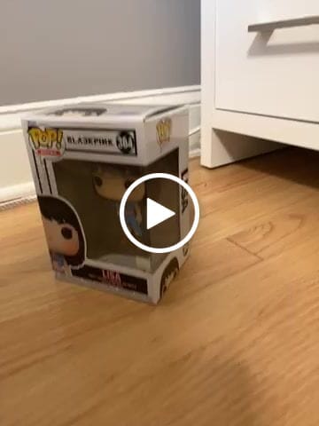 Customer video review of Blackpink x Funko Pop