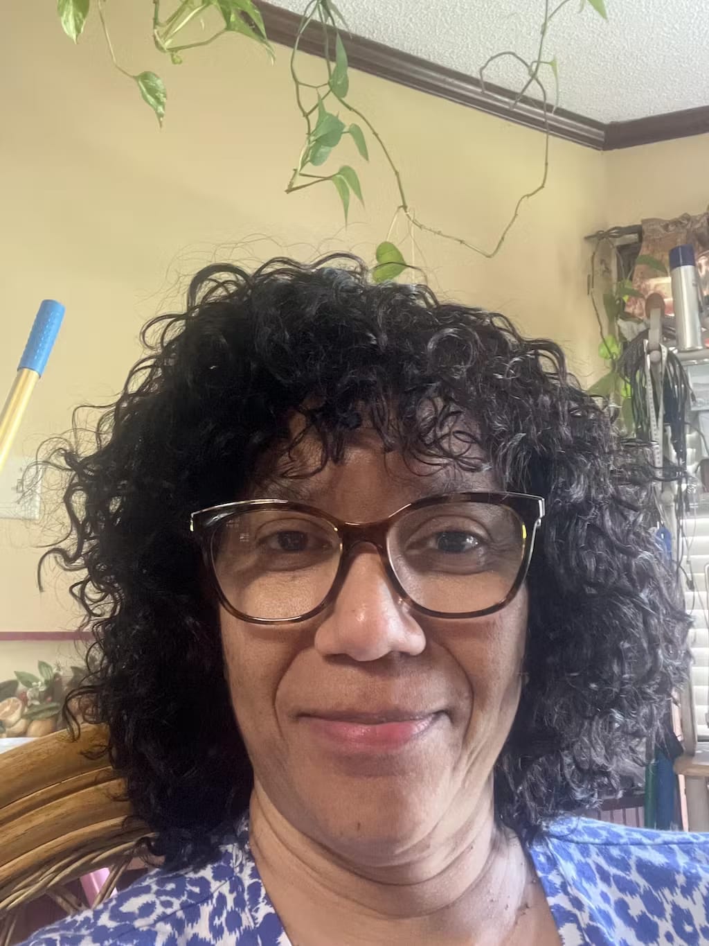 Customer photo review of Luvwin Water Wave Short Bang Wig No Lace Beginner Friendly 100% Human Hair
