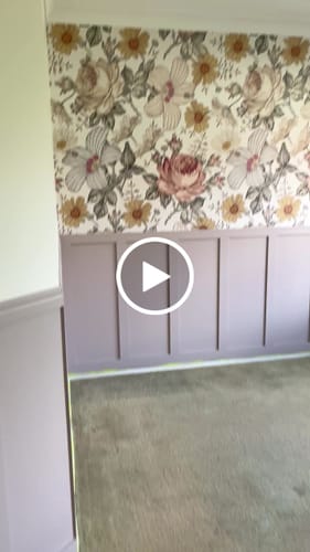 Customer video review of Camomile & Wildflowers Wallpaper