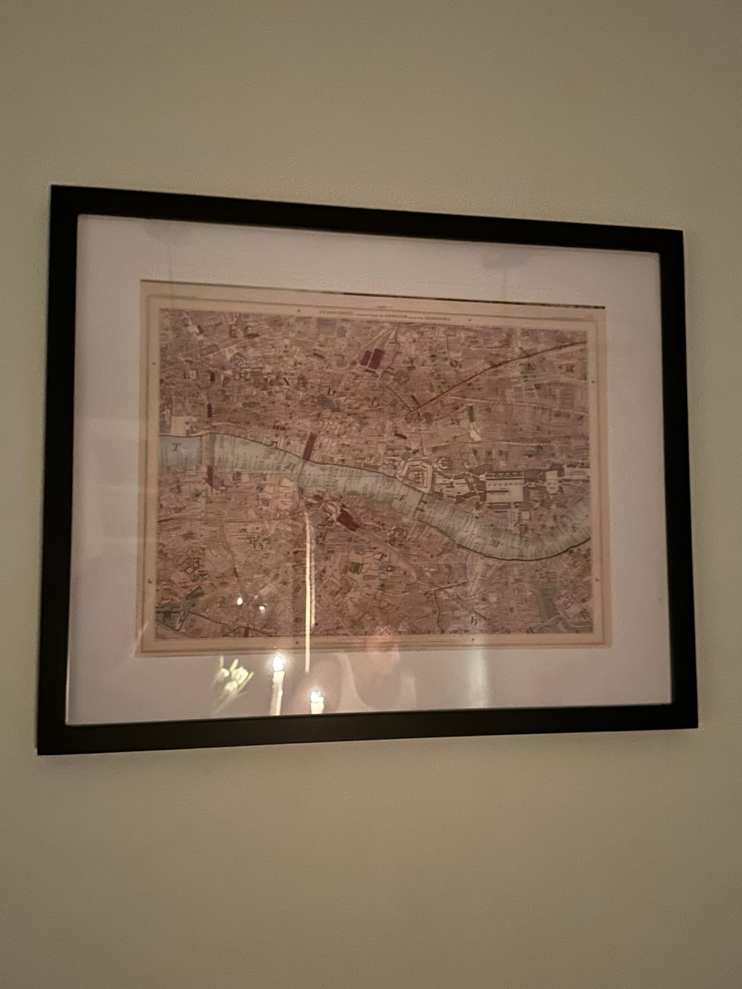 Customer photo review of Old Colour Map of City of London, 1891 - London Bridge, St Pauls, Liverpool St, Bank, Finsbury, Southwark - EC1 EC2 EC3 EC4 E1 SE1