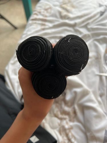 Customer photo review of 3 Pieces Body Wave Brazilian Virgin Human Hair Bundles Unprocessed Natural Color