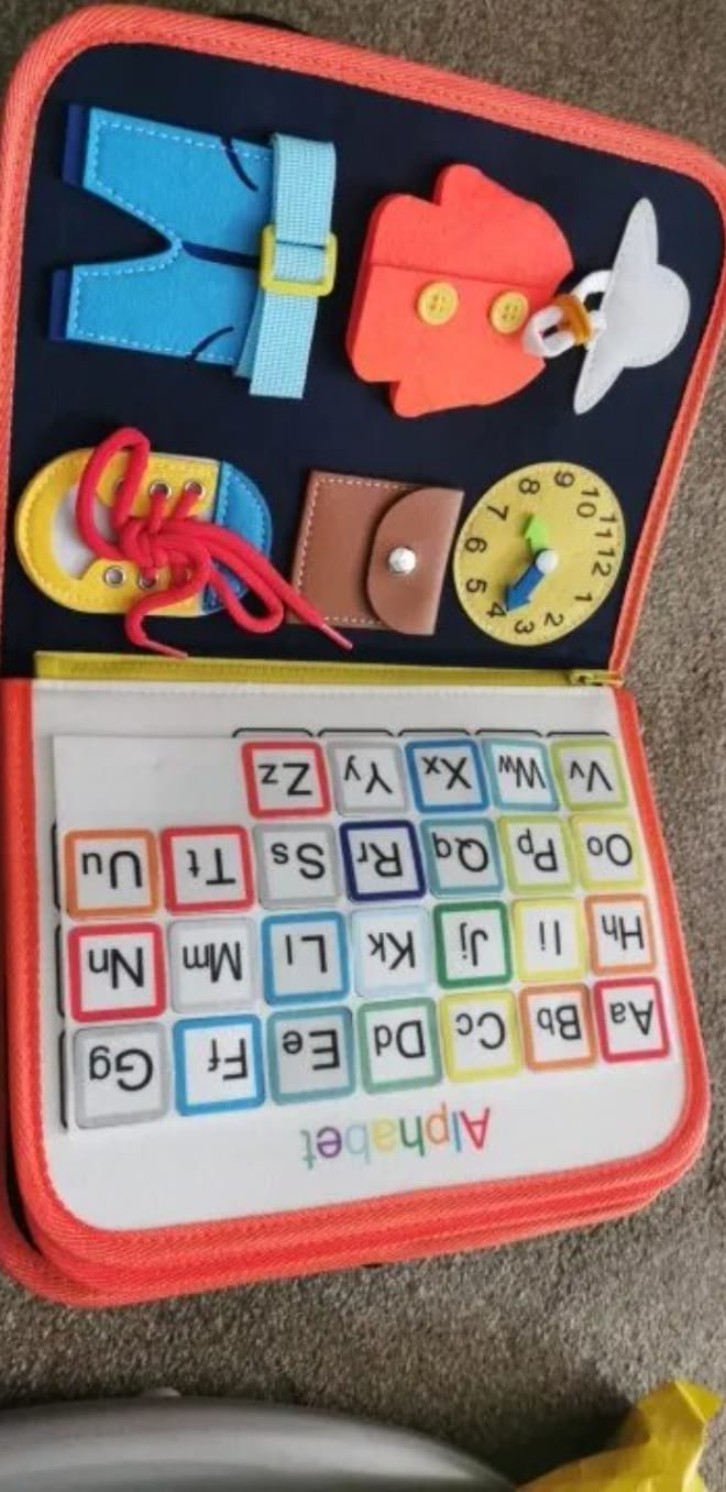 Customer photo review of Planche d'activité Montessori
