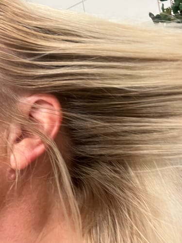 Customer photo review of LA Sunkissed Touch Up Color