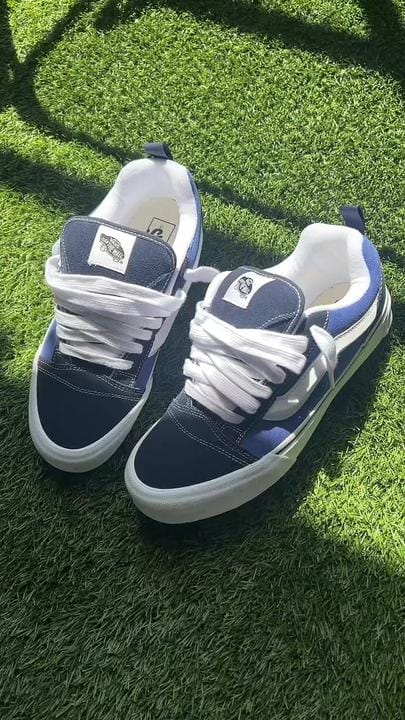 Customer photo review of Zapatilla Vans Knu Skool Hombre Azul