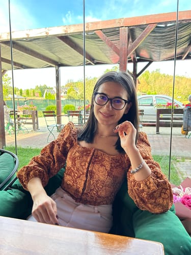 Customer photo review of Bluza Calantha cu decolteu patrat