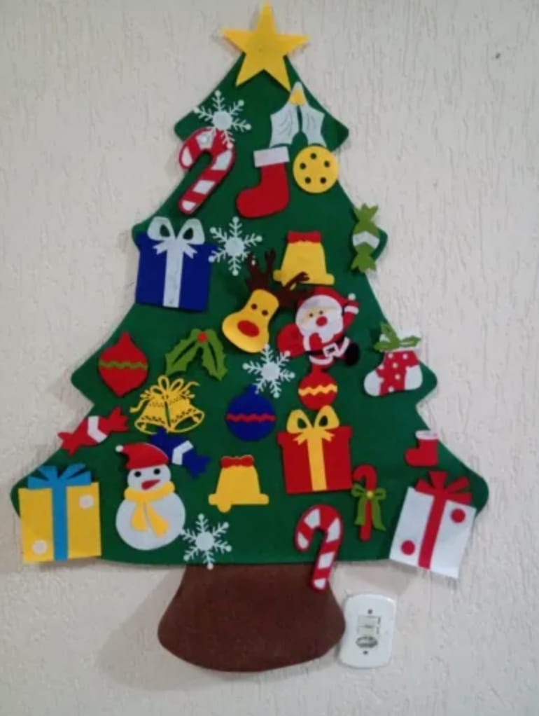Customer photo review of Sapin de Noël Montessori en feutrine