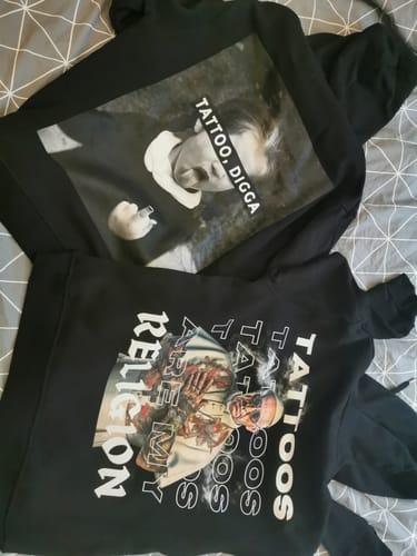 Customer photo review of Tattoo, Digga - Backprint Hoodie