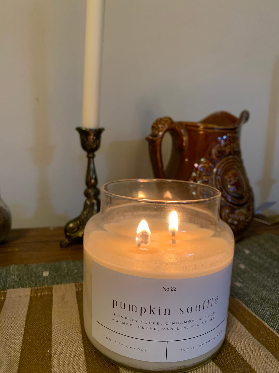 Customer photo review of Pumpkin Soufflé 22 oz Glass Candle