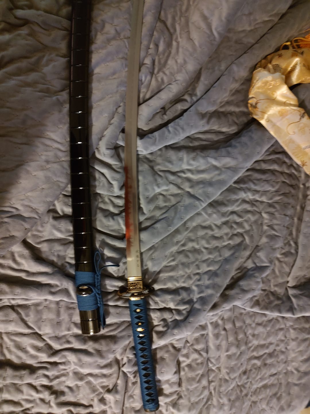 Customer photo review of Clay Tempered T-10 High Speed Steel Blade Samurai Eagle Katana Sword w/ Hazuya Polish