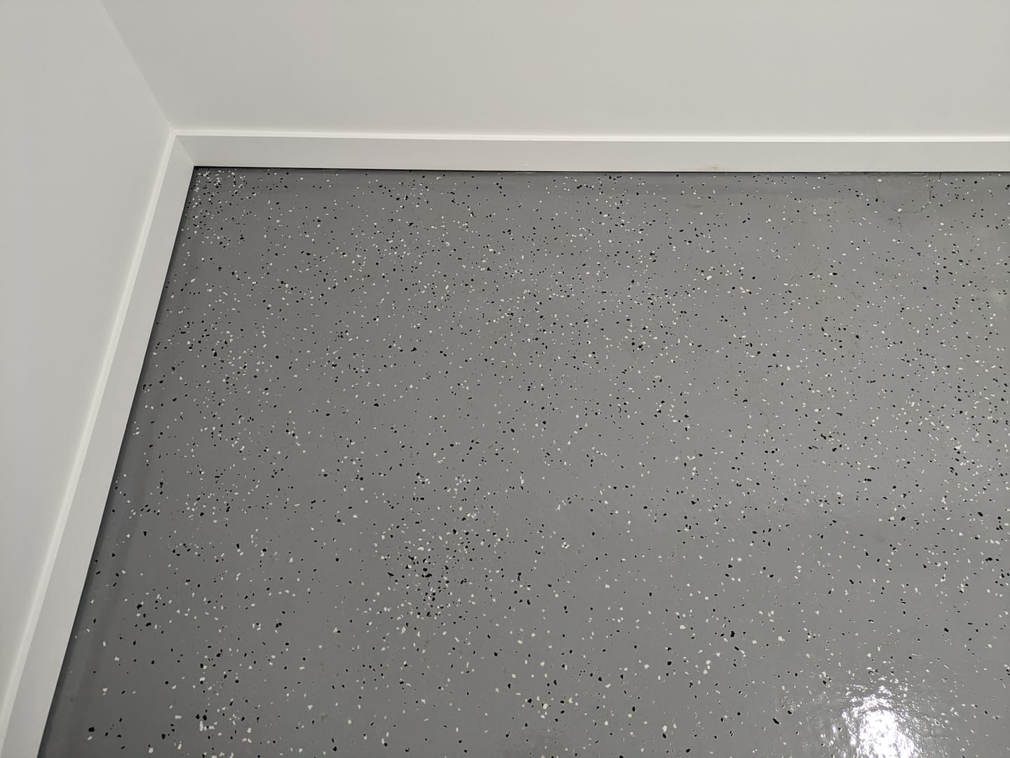Customer photo review of U-Coat Epoxy Flake Floor Kit ™️