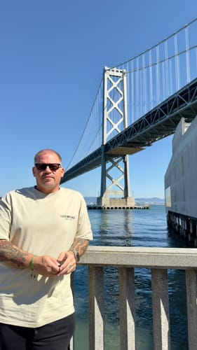 Customer photo review of FEAR OF GOD ESSENTIALS T-Shirt Oversize