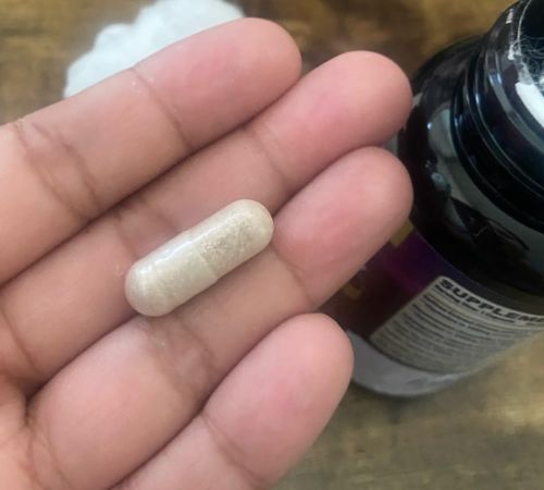 Customer photo review of Saffron Blend with Glucomannan and Ashwaganda, Mood & Vision Capsules