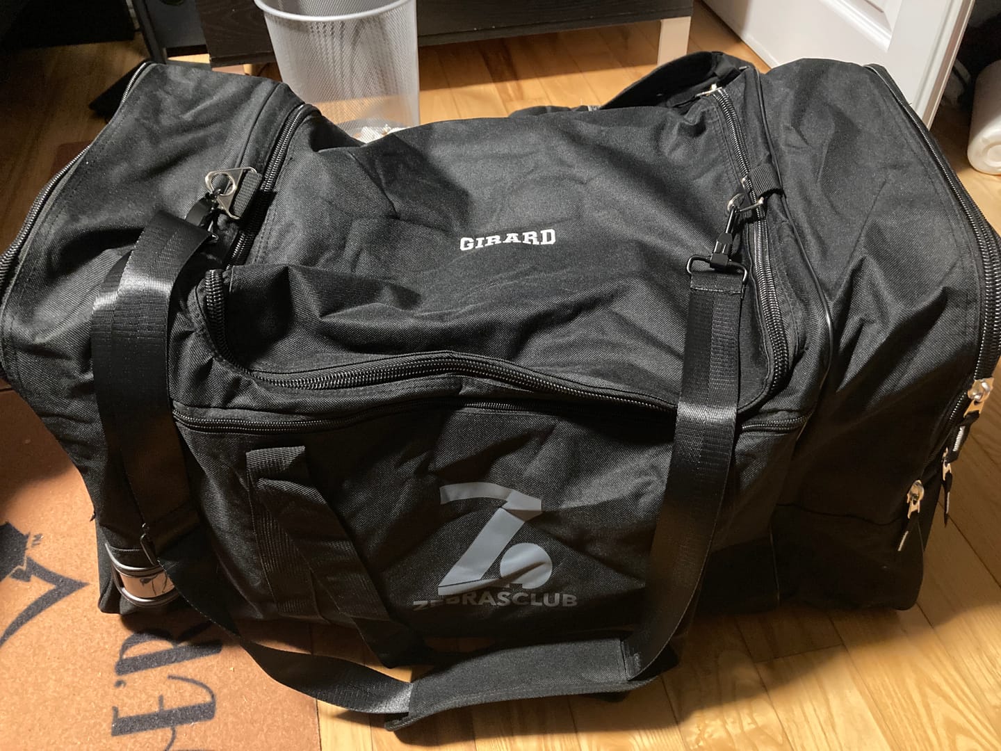 Customer photo review of ZEBRASCLUB ZB1 HOCKEY REFEREE BAG
