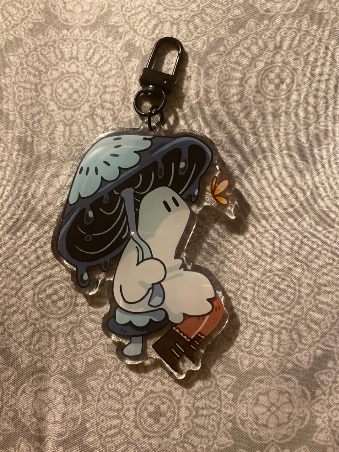 Customer photo review of Mushroom Ghost Keychains