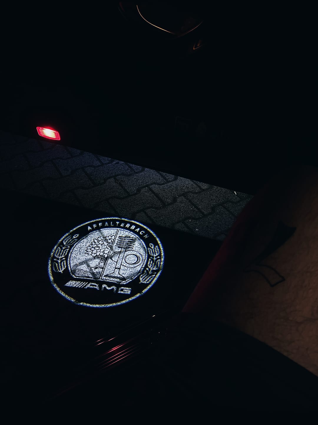 Customer photo review of Mercedes Benz LED Car Door Welcome Logo Shadow Lights