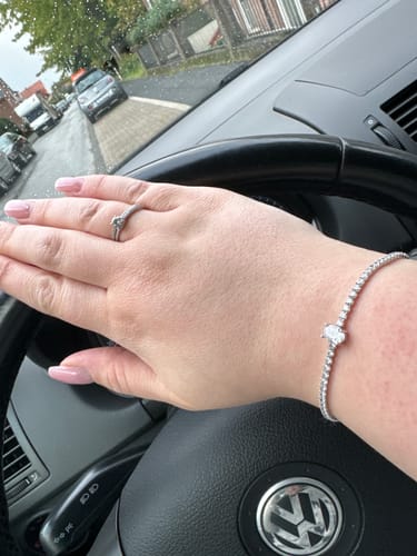 Customer photo review of Heart Stone  Tennis Armband 925 Silber