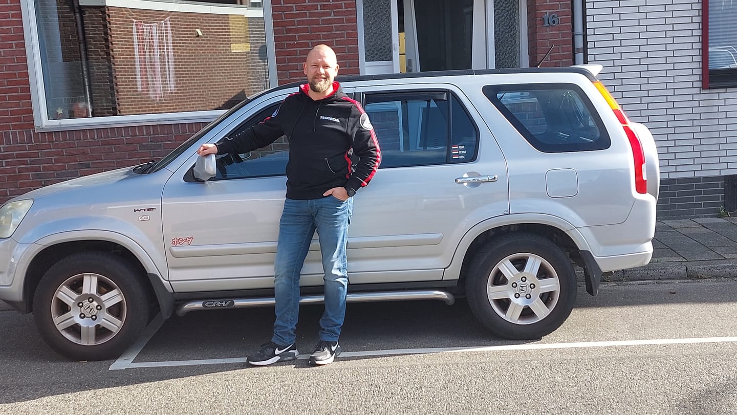 Customer photo review of Honda Racing Team Hoodie (1968)