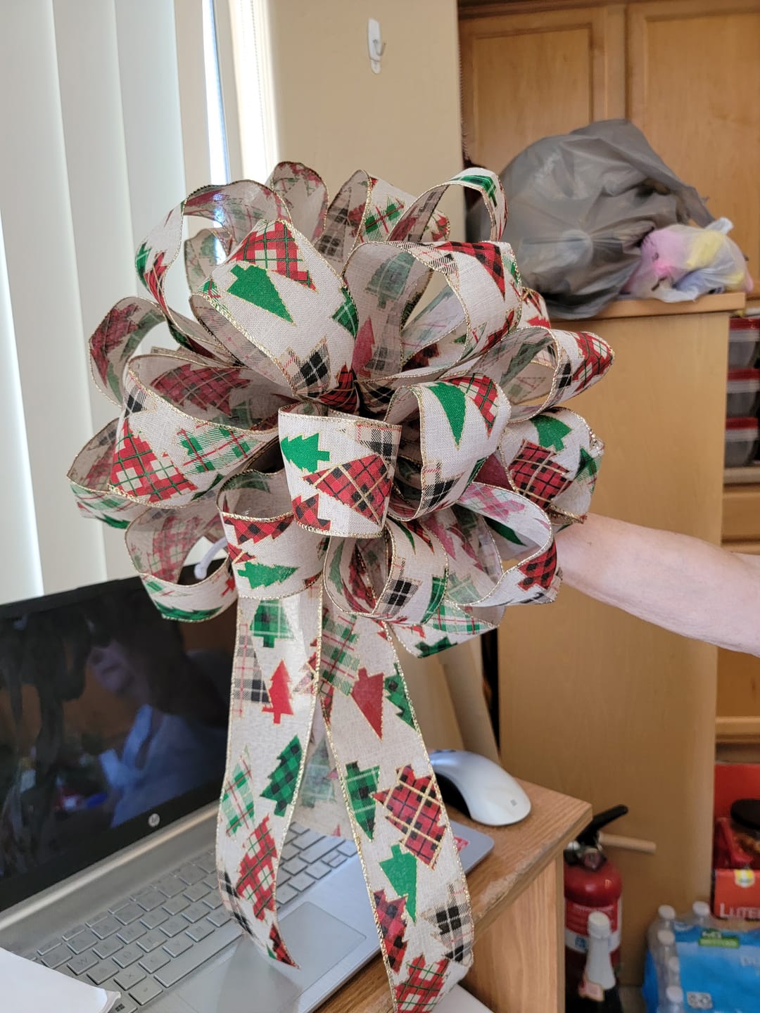 Customer photo review of Ez Bow Maker