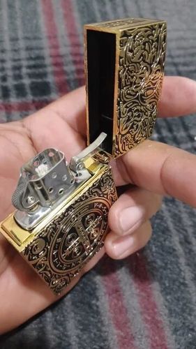 Customer photo review of Constantine's Lighter