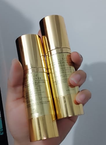 Customer photo review of HYDRO BOOSTER CREMA FACIAL CON 48 HORAS DE HIDRATACIÓN