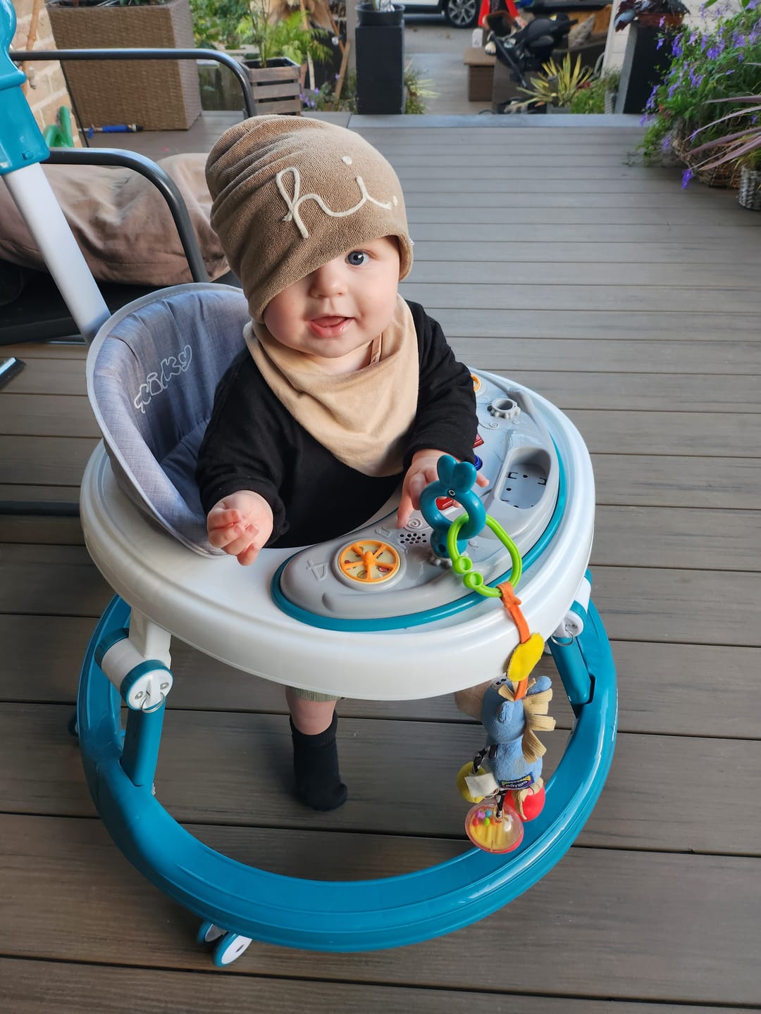 Customer photo review of Twinky Loopstoel Baby - Azur