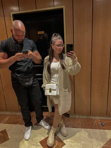 Customer photo review of Clara Strickjacke - Beige