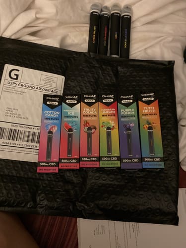Customer photo review of 500mg CBD Disposable Vape Pen | CleanAF MAX