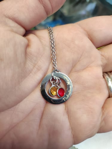 Customer photo review of Ogrlica: Circle Birthstone