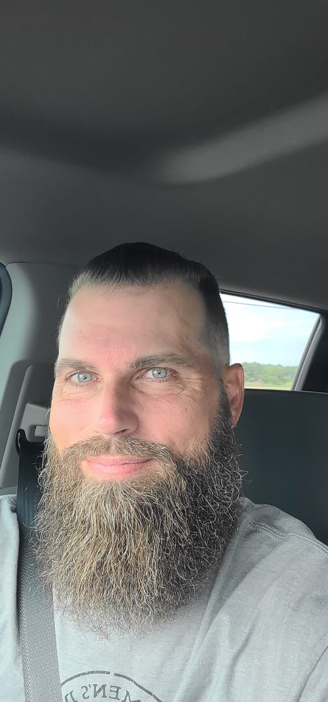 Customer photo review of OUD TOBACCO BEARD & HAIR BUTTER - "ORIENTAL KNIGHT" 4 OZ.