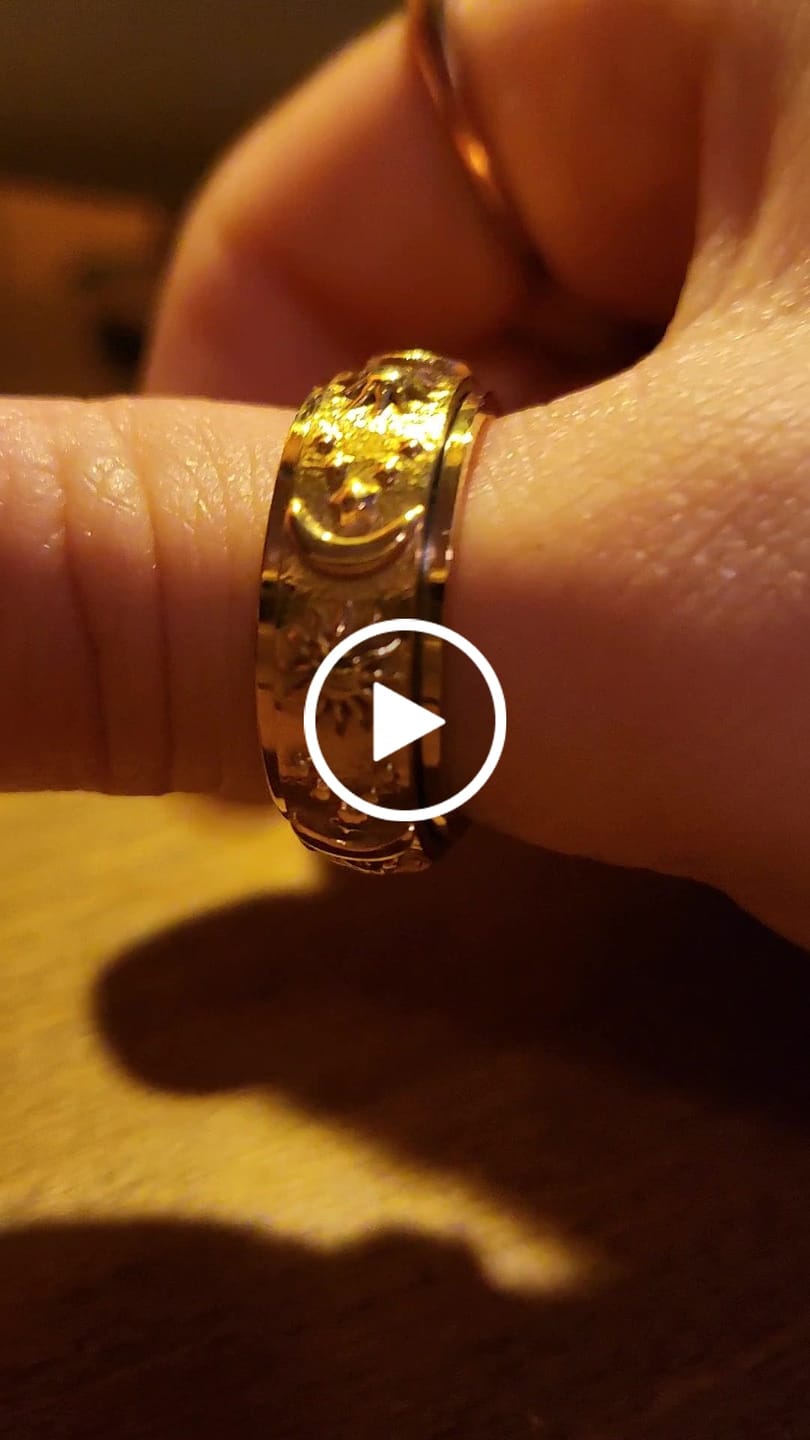 Customer video review of Bague d'Anxiété Acier Inoxydable - AURORA
